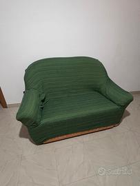 Frigo e un Divano 2 posti