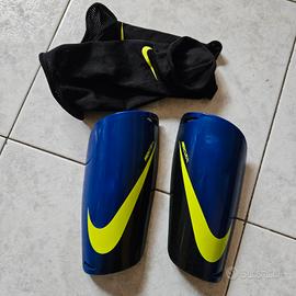 parastinchi Nike