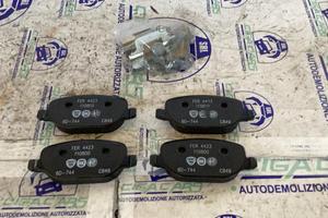 LANCIA THESIS - PASTICCHE FRENI
