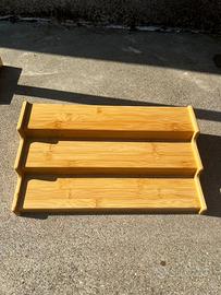 Stock di 13 espositori in legno 3 livelli