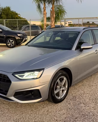 Audi A4 Avant 35 TDI/163 CV S tronic
