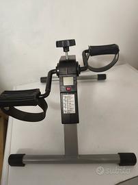 Pedaliera per gambe e braccia 