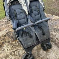 passeggino  gemellare