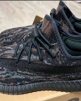 adidas Yeezy Boost 350 V2 Onyx