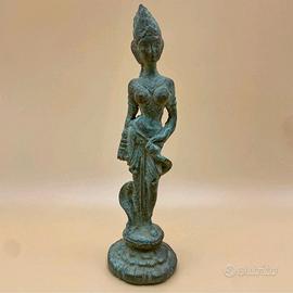 Statua bronzo balinese dea Dewi Danu