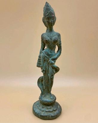Statua bronzo balinese dea Dewi Danu