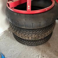 Gomme motard