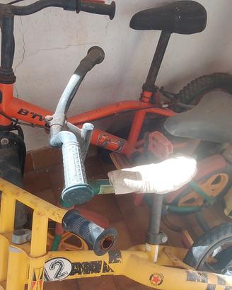 Bici e monopattini