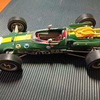 Carousel 1 Lotus 38 Jim Clark scala 1:18