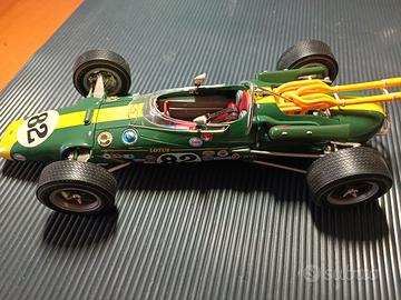 Carousel 1 Lotus 38 Jim Clark scala 1:18