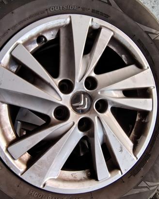 pneumatici auto 215 70 R16  con cerchi 