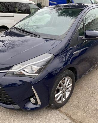 Toyota Yaris 1.5 Hybrid 5 porte Active