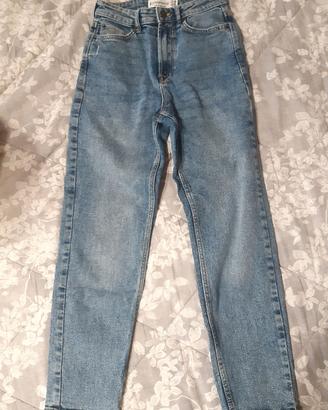 Jeans donna Stradivarius taglia 34