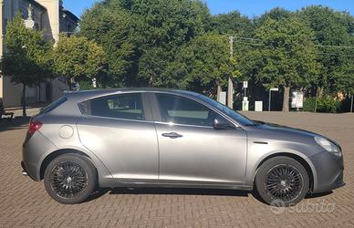 alfa romeo Giulietta 
