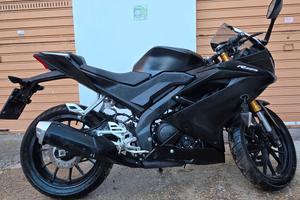 moto Yamaha R125