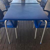 blocco tavoli e sedie colore blu