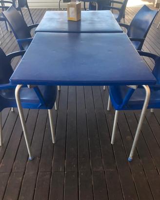 blocco tavoli e sedie colore blu