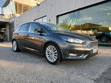 Ford Focus - Titanium - Benzina -