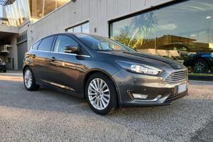 Ford Focus - Titanium - Benzina -