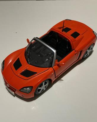 🚙 WELLY - 1:18 modellino auto OPEL SPEEDSTER 🛞
