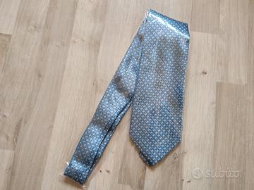 Cravatta classica Nino Salzano nuova 