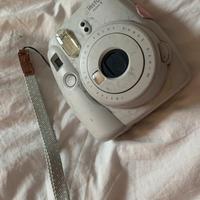 macchina fotografica polaroid