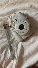 macchina fotografica polaroid