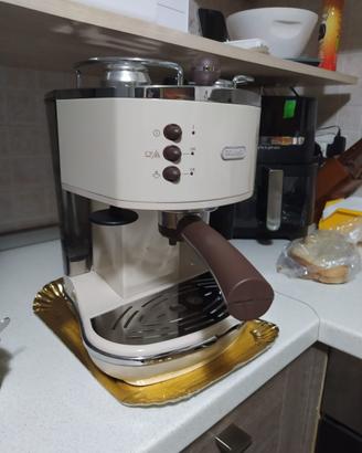 Macchina da caffè delonghi