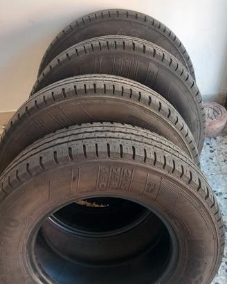 gomme 215 75 16c  Kleber transpro