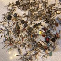 Componenti elettronici vintage per radio