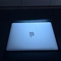 MacBook Air 13”