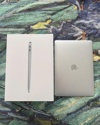 Mcbook air M1 13” 2022