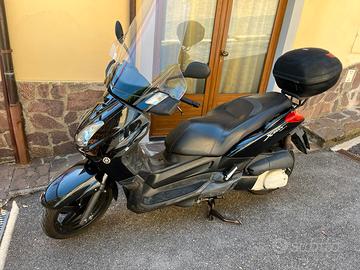 Yamaha xmax 250 nero