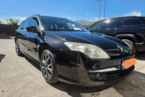 Renault Laguna Tecno Navi sport tourer 2000 dci 