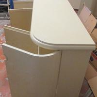 Madia in legno beige laccato