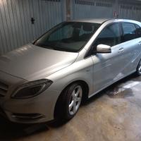 Mercedes classe B180 benzina