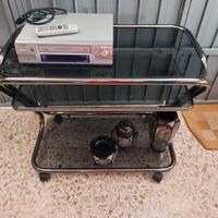 Tavolino porta TV in vetro