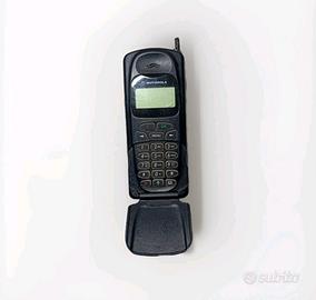 cellulare vintage Motorola d470