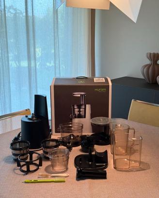 Estrattore Hurom Slow Juicer modello H-AA