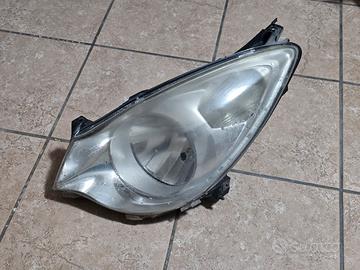 Faro anteriore Opel Agila SX 2012