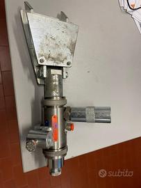 Perlinatore per segnaletica stradale