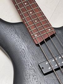 Basso Ibanez SR300-EB nero Weathered Black