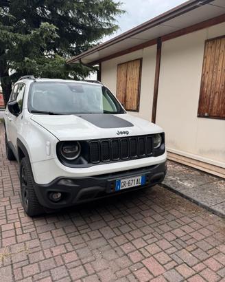 Jeep Renegade Trailhawk 4xe