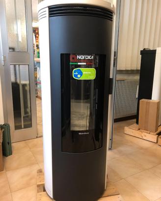 STUFA A PELLET EXTRAFLAME AMIKA - NUOVA