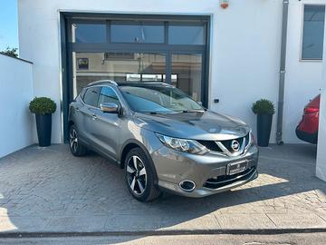 Nissan Qashqai 1.5 DCI TEKNA TETTO/360°-2015
