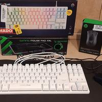 mouse tastiera e tappetino gaming 