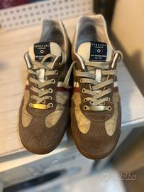 Scarpe serafini in buono stato