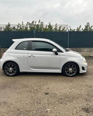 Abarth 595 1.4 Turbo T-Jet 140 CV