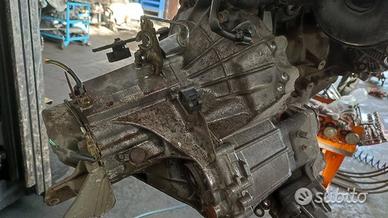 Cambio manuale 5 rapporti 4x4 Daihatsu Sirion k3