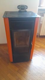 stufa a pellet k18  prisma 